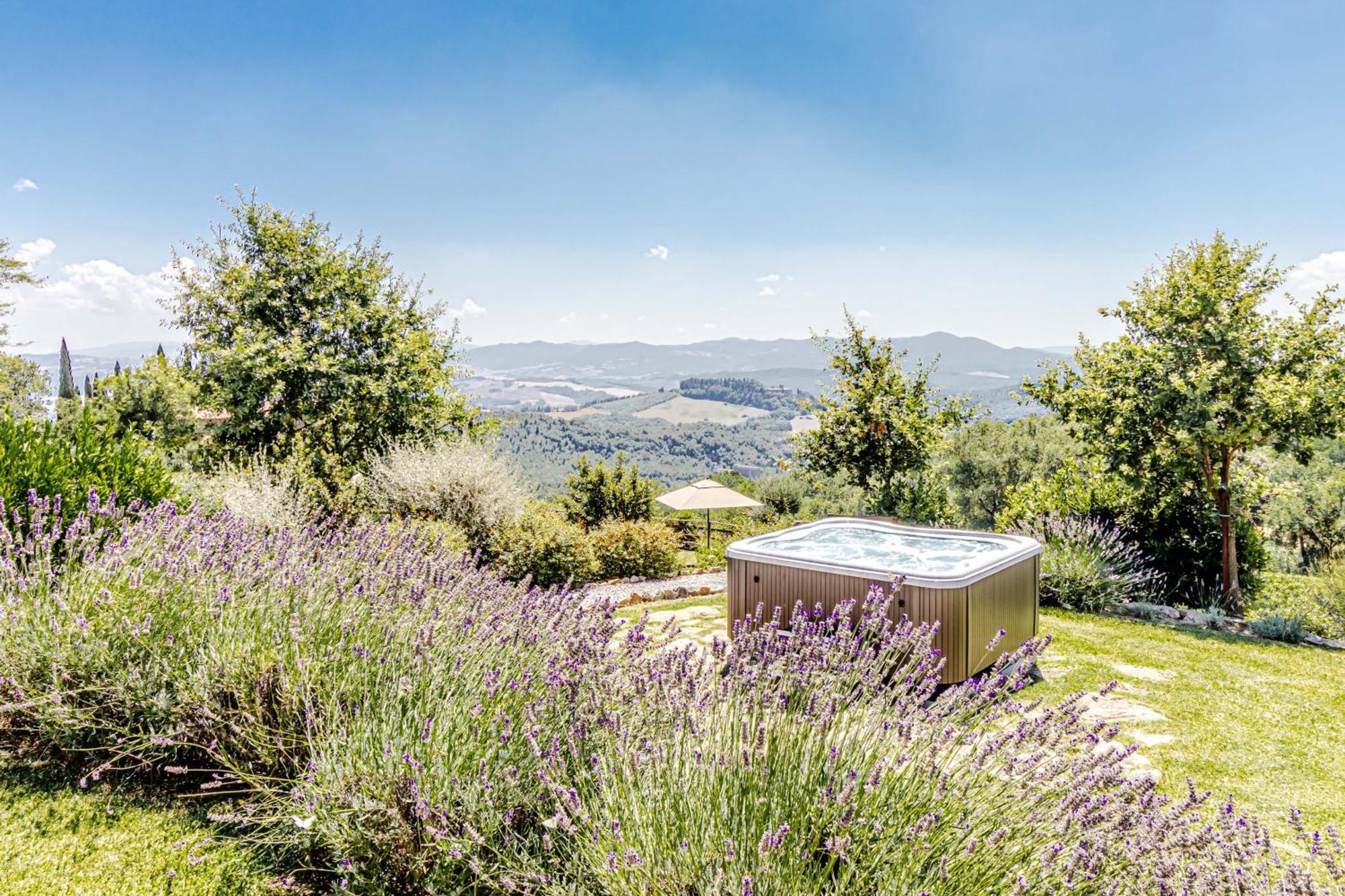 Chateau La Siroque Montecatini Val di Cecina Zewnętrze zdjęcie